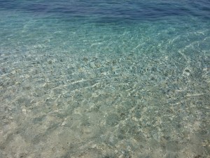Spiaggia delle Ghiaie, appena fuori Portoferraio